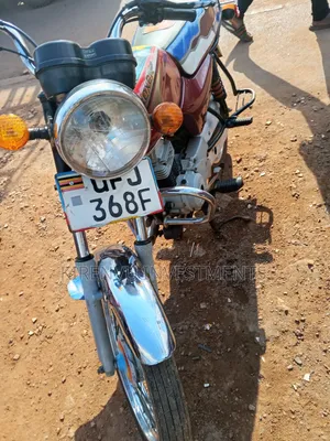 Bajaj Boxer 100 2018 Red