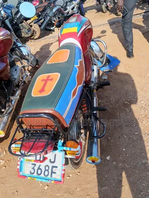 Bajaj Boxer 100 2018 Red