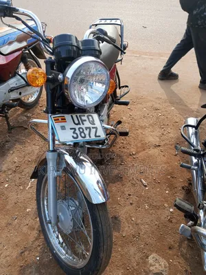 Bajaj Boxer 100 2020 Red