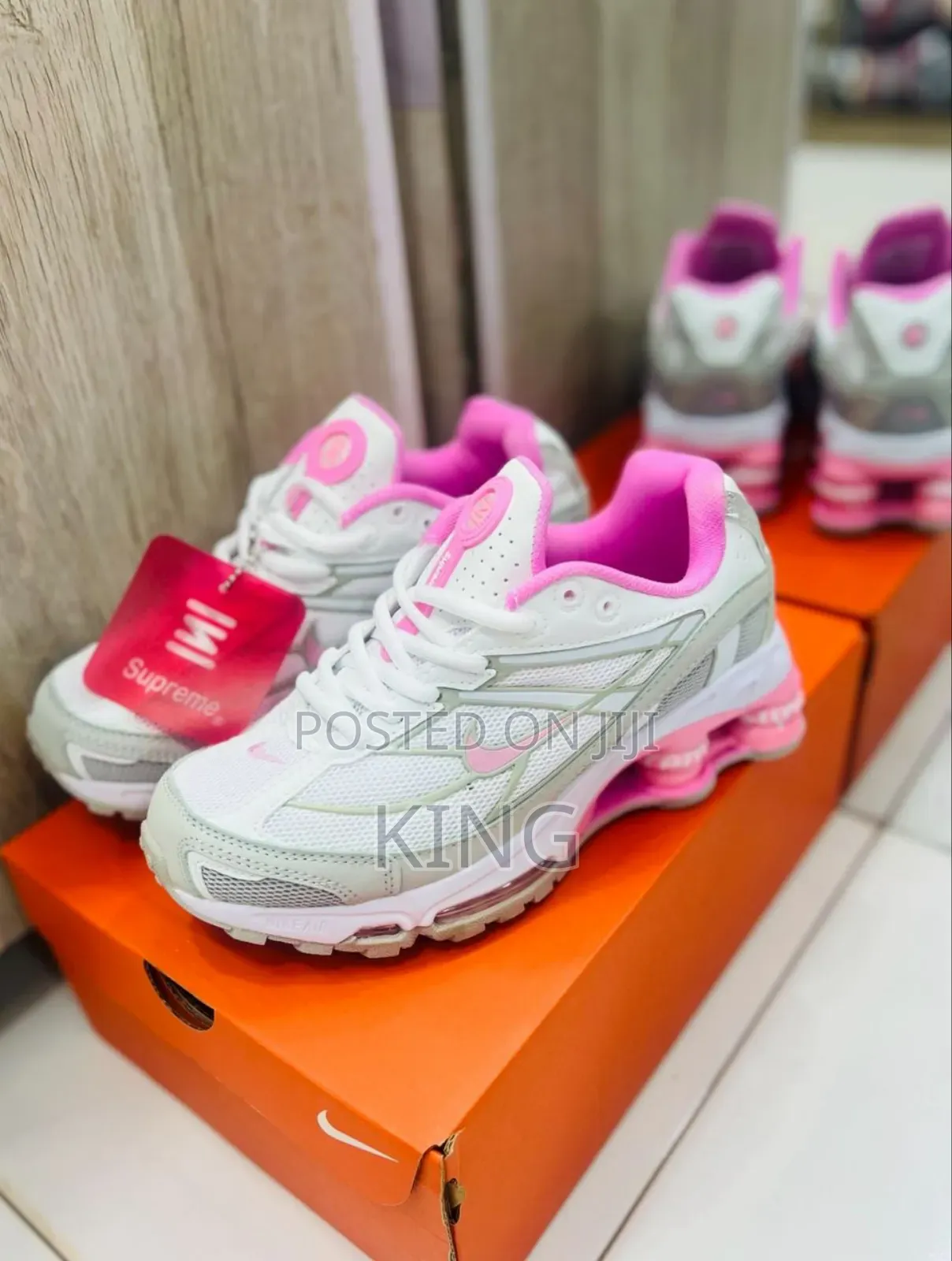 Nike X Supreme Shox Ride 2 Sp Sneaker