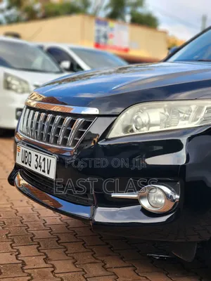 Toyota Vanguard 2012 Black