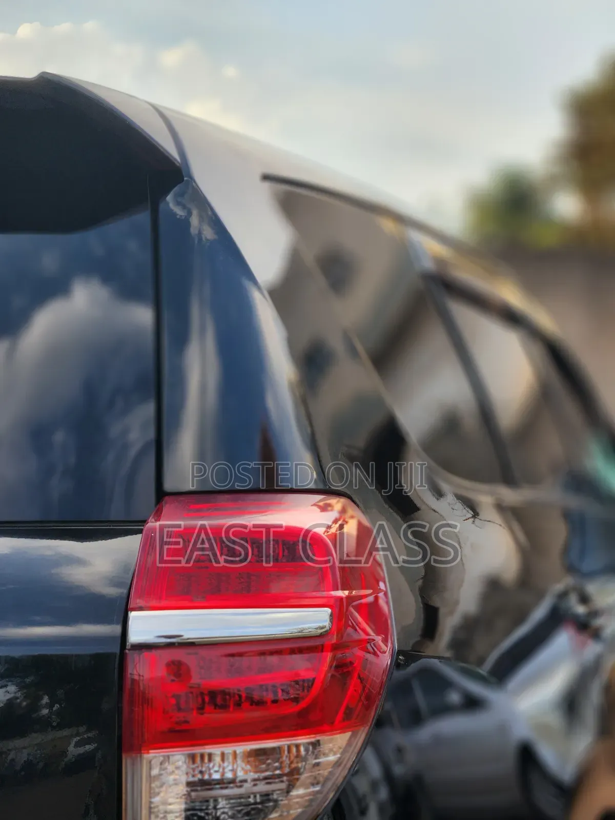 Toyota Vanguard 2012 Black