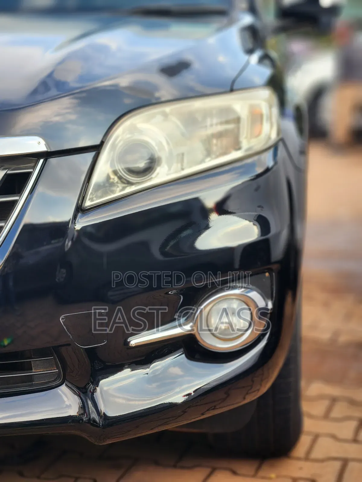 Toyota Vanguard 2012 Black