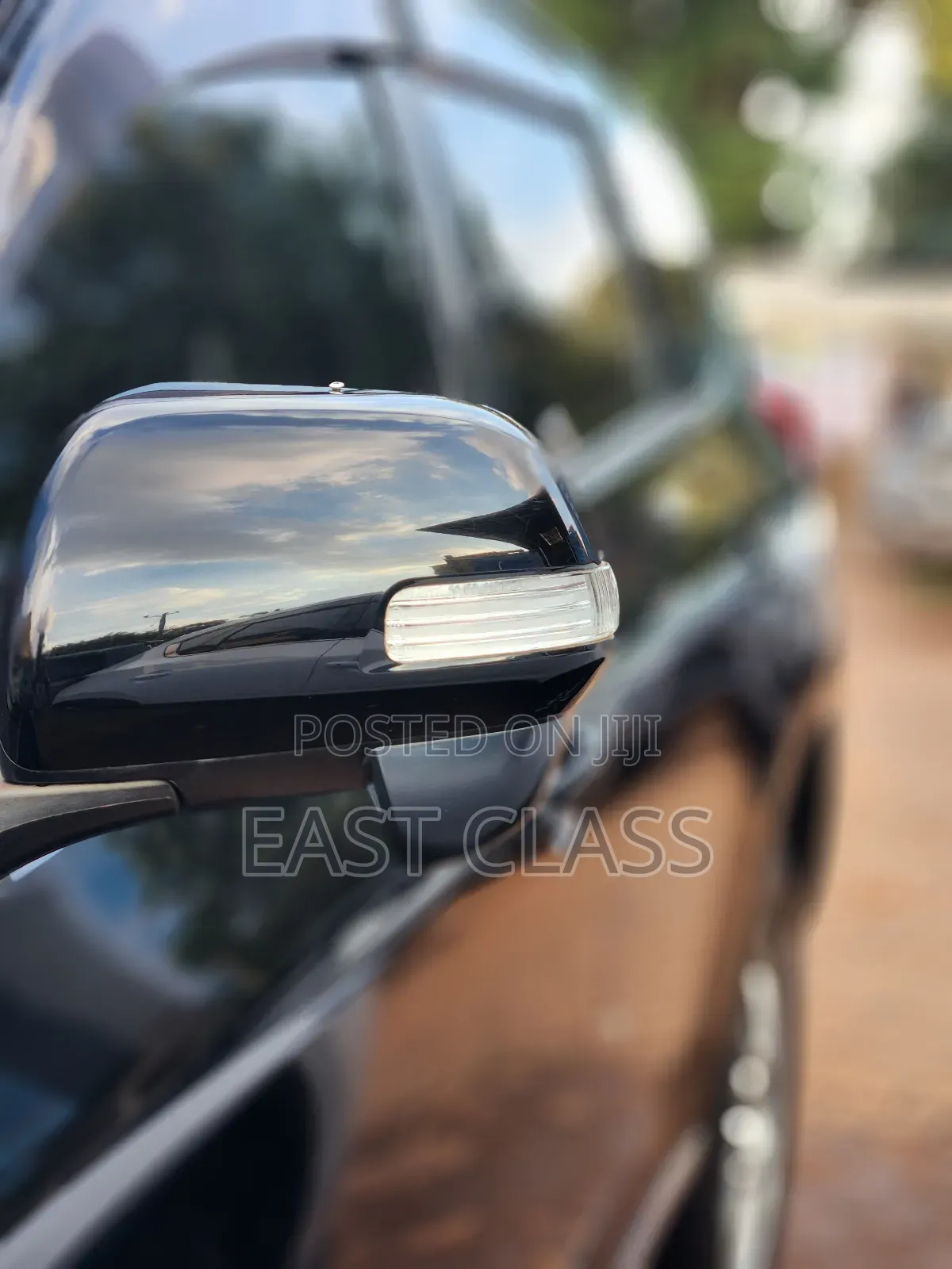 Toyota Vanguard 2012 Black
