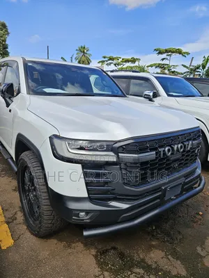 Toyota Land Cruiser 2024 Pearl