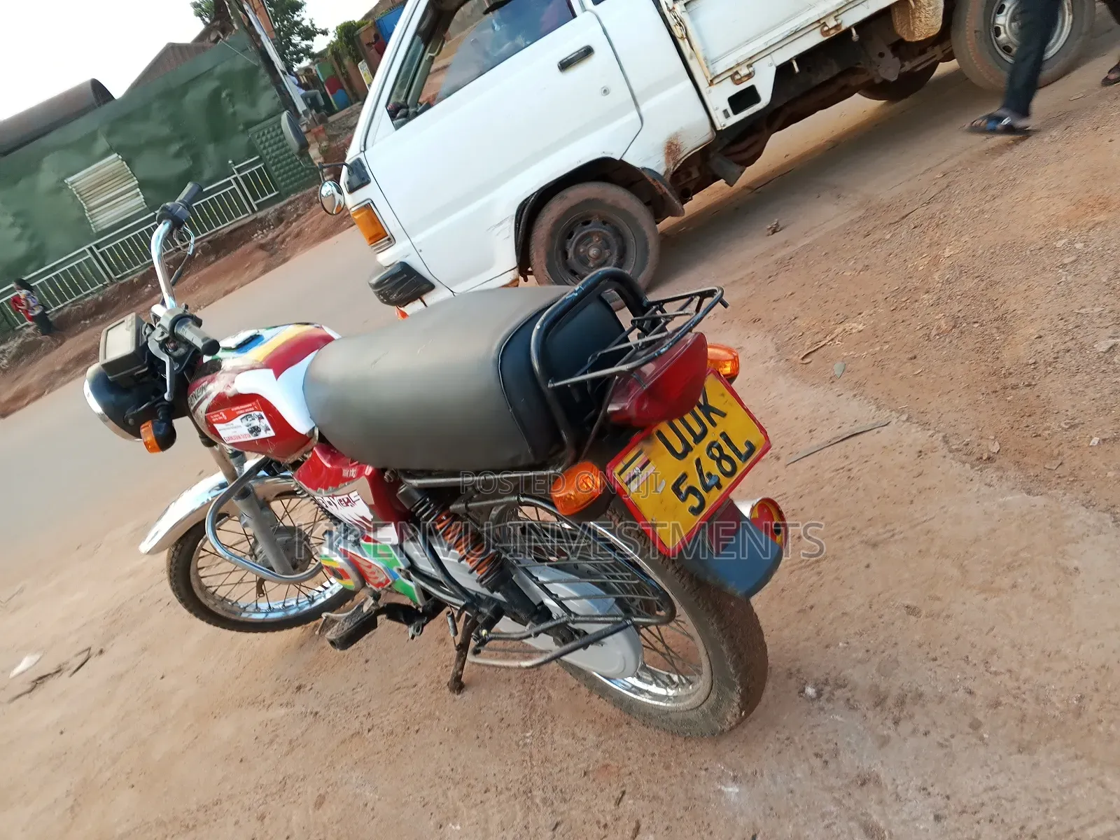 Bajaj Boxer 100 2013 Red