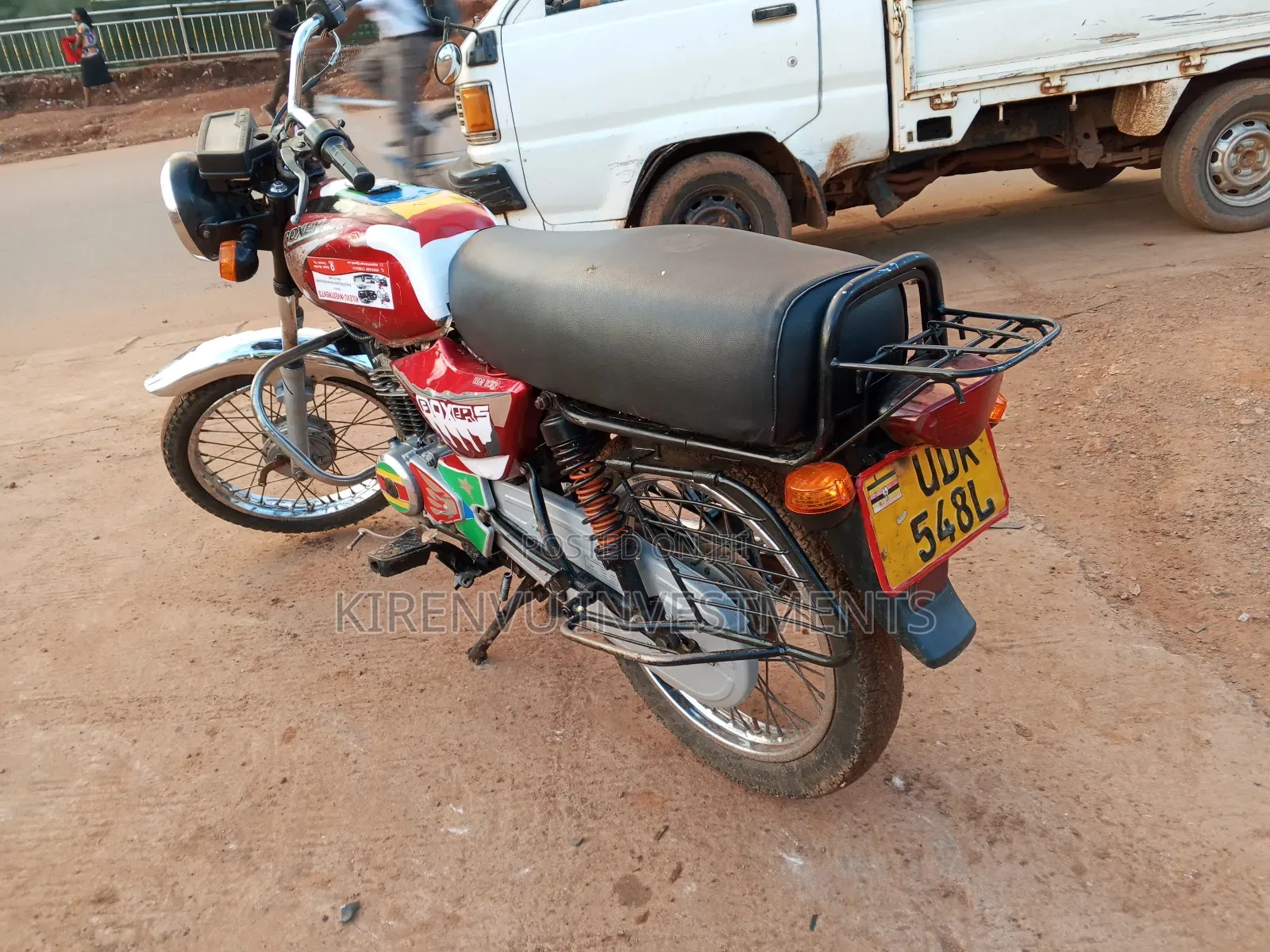 Bajaj Boxer 100 2013 Red
