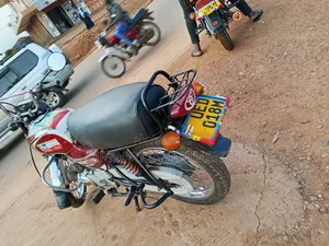 Bajaj Boxer 100 2019 Red