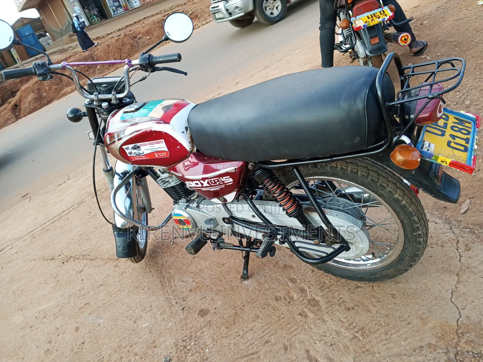 Bajaj Boxer 100 2019 Red