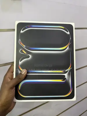 New Apple iPad Pro 13 (2025) 256 GB Gray