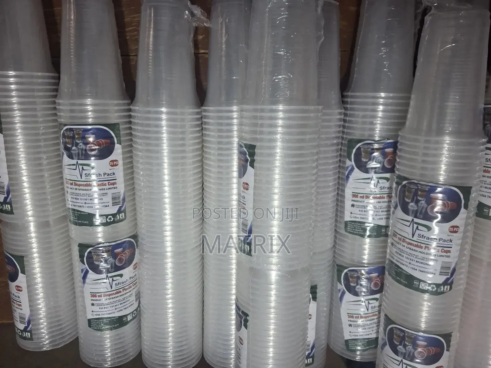 300ml Disposable Plastic Cups With Lids 25pcs