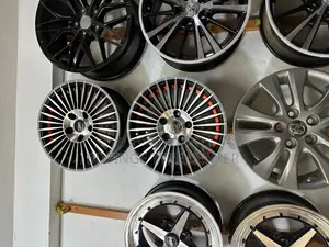 Rims Size 13 to Size 22 Available in Different Designs