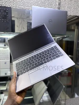 Laptop HP ZBook Firefly 14 G7 16GB Intel Core i7 SSD 512GB