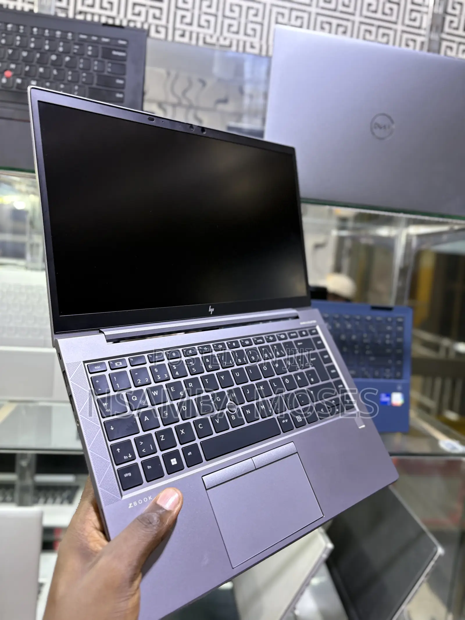 Laptop HP ZBook Firefly 14 G7 16GB Intel Core i7 SSD 512GB