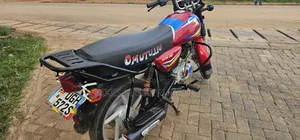 Bajaj CT 125X 2025 Red