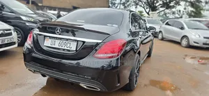 Mercedes-Benz C200 2018 Black