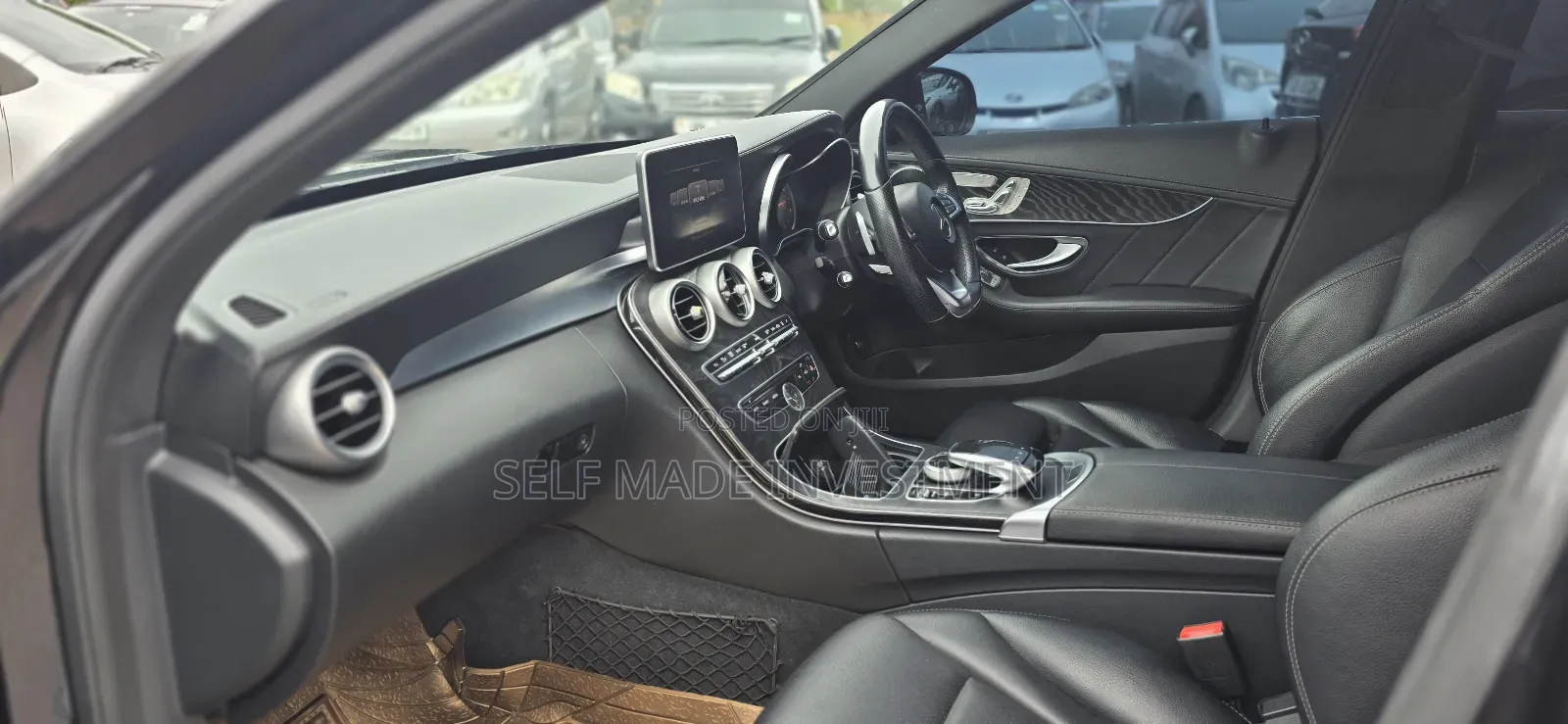 Mercedes-Benz C200 2018 Black