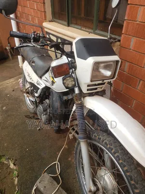 Yamaha DT125 2012 White