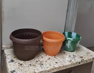 Modernized Plastic Flower Pots Plastic Flower Pots