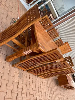 Dinning Table Available in All Types of Design