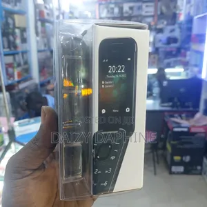 New Nokia 2660 Flip Black