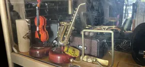 Saxophone Violin Music Box