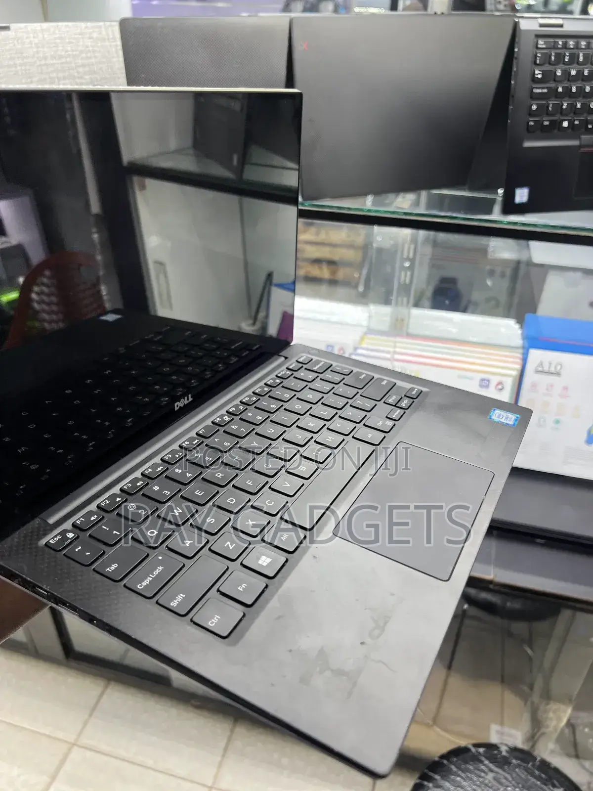 New Laptop Dell Studio XPS 13 (1340) 8GB Intel Core i7 SSD 256GB