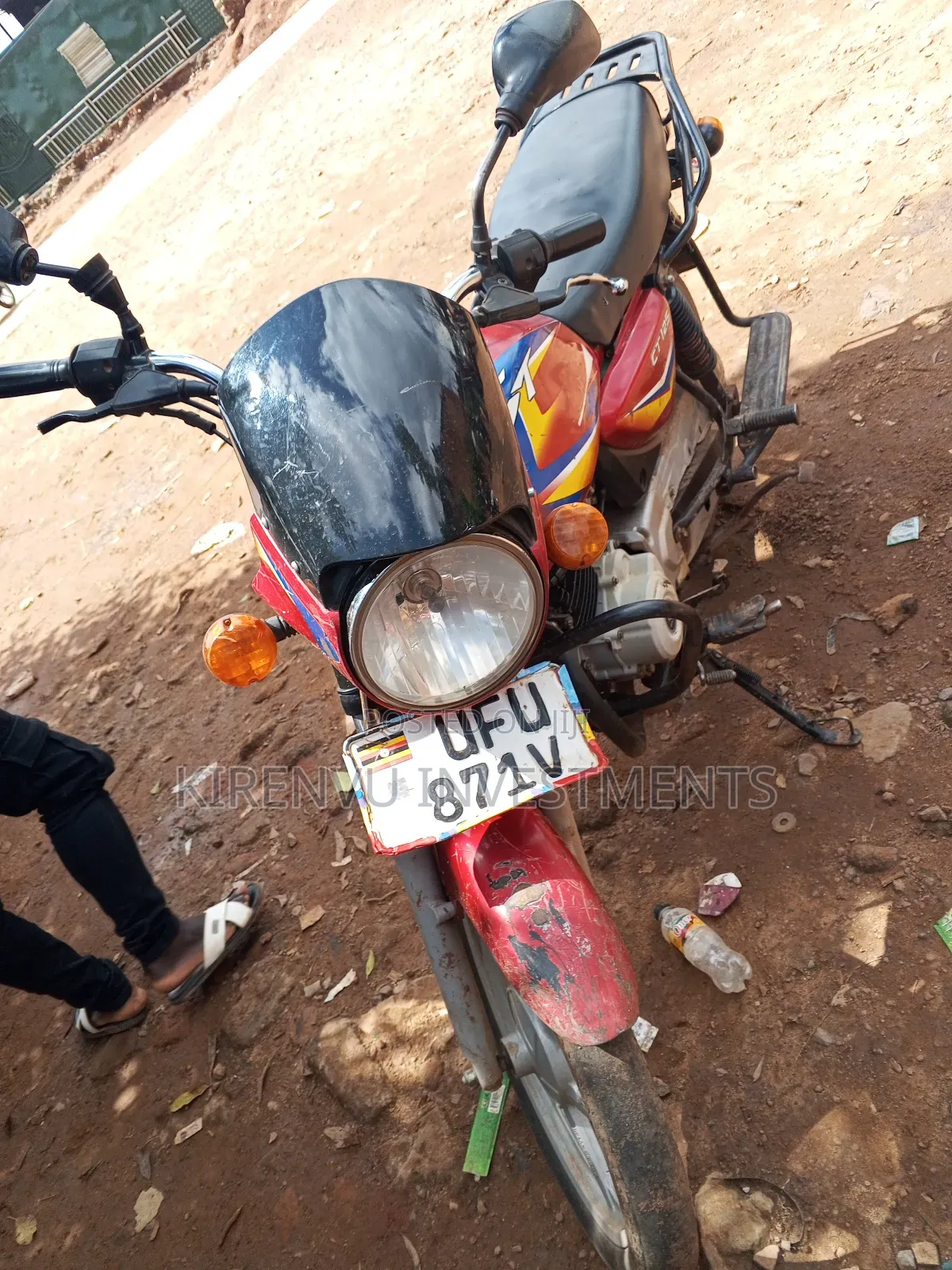 Bajaj Boxer 125 2022 Red