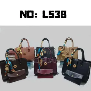 High-Quality Ladies’ Designer Handbag – Elegant Durable