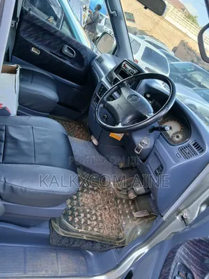 Toyota Noah 2002 Silver