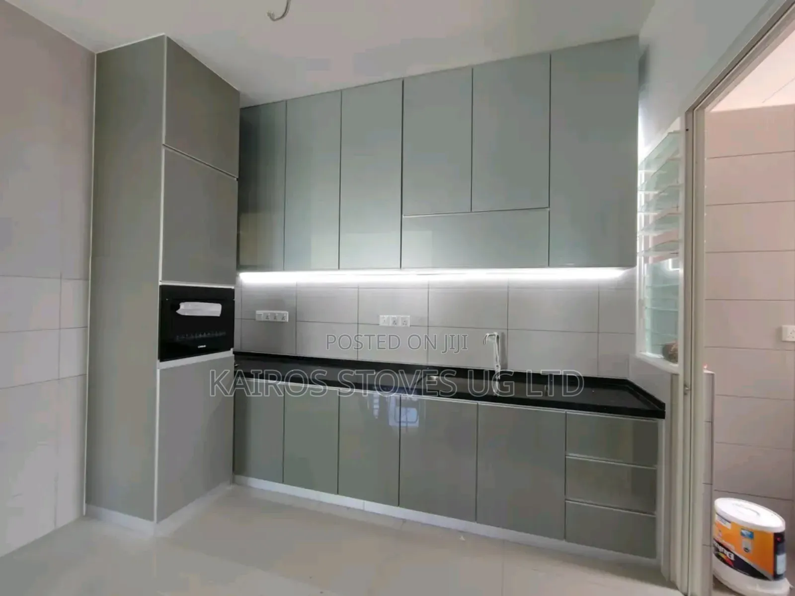 Kitchen Cabin and Equipment Installation