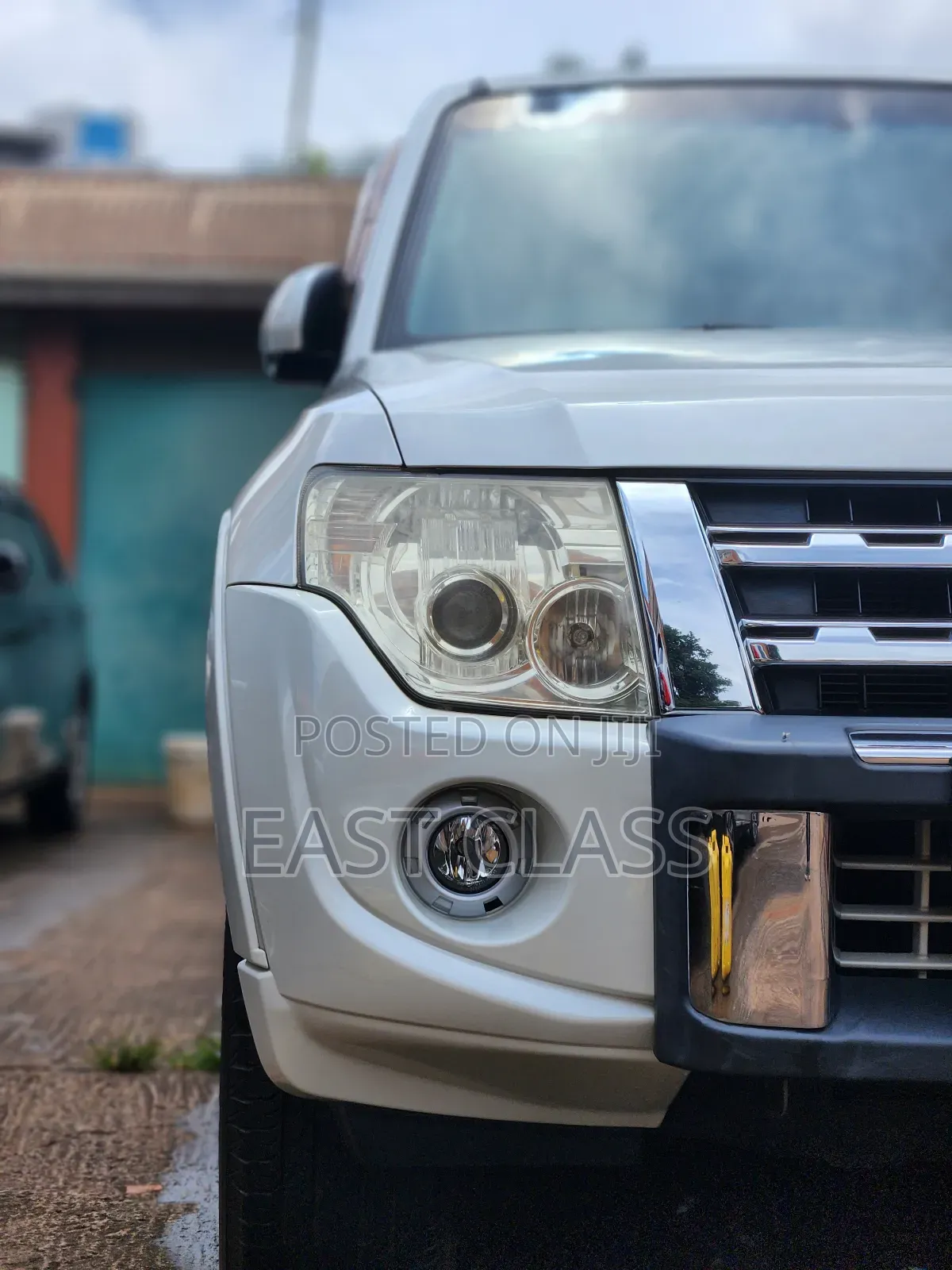 Mitsubishi Pajero 3.0 2012 White