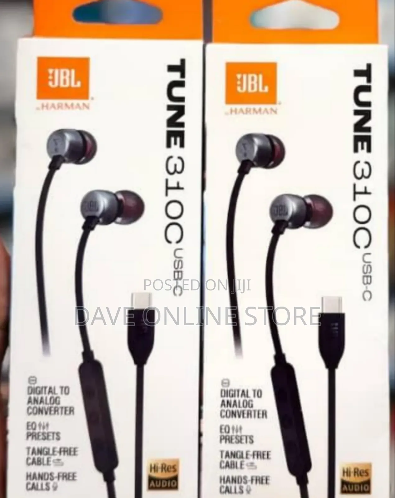 JBL Tune 310c Usb-C Wired in-Ear Headphones.