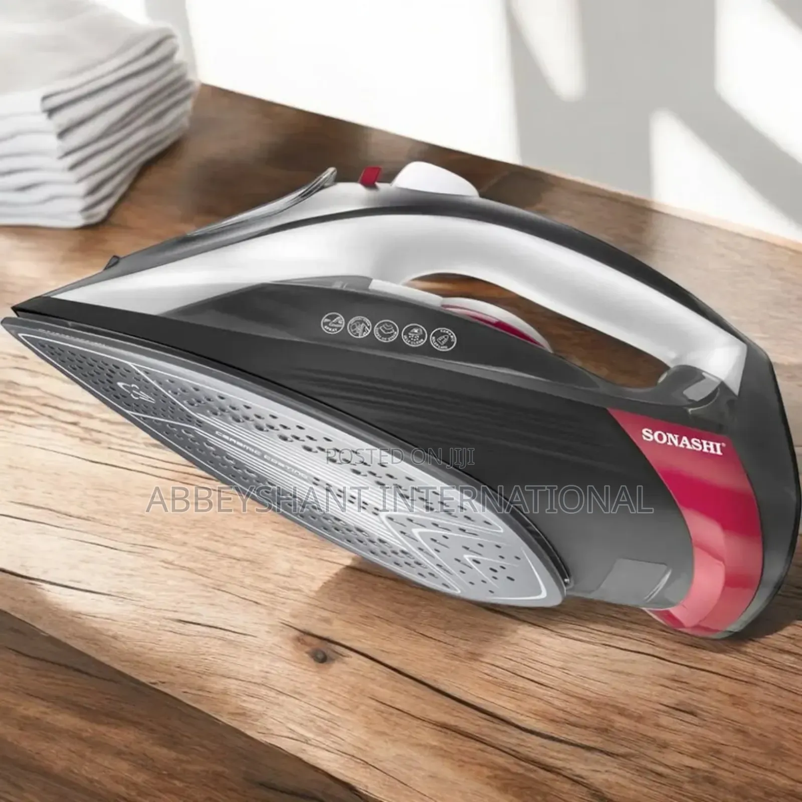 Sonashi Steam Iron/Ceramic-Coated Soleplate Steam Iron