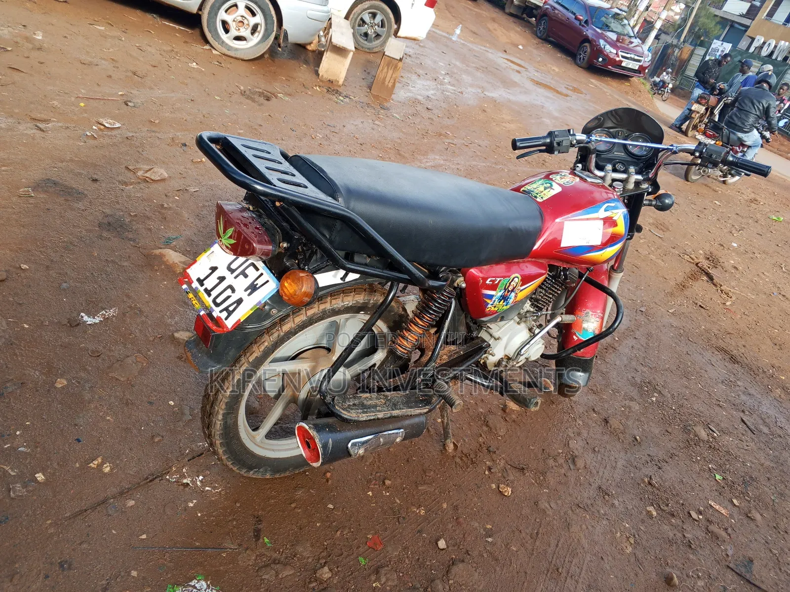 Bajaj Boxer 125 2022 Red