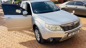 Subaru Forester 2.0D XS 2010 Silver