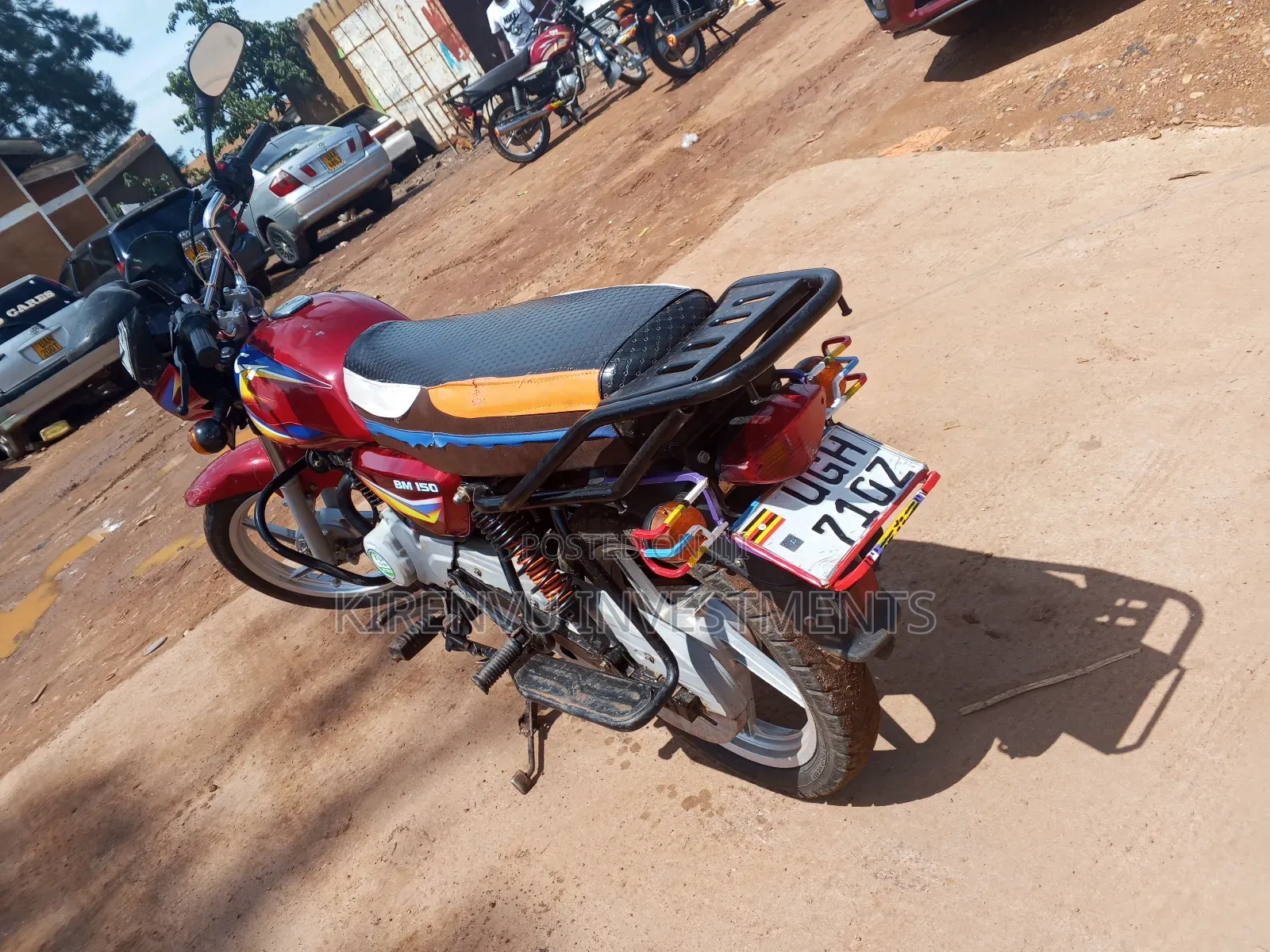 Bajaj Boxer 125 2022 Red