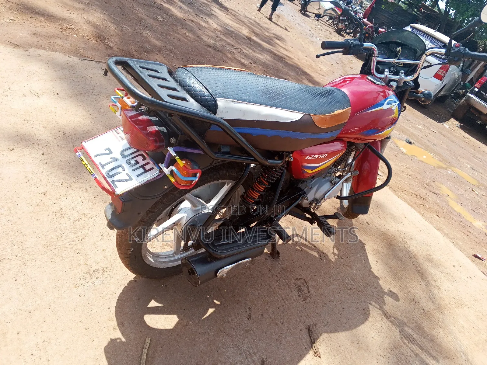 Bajaj Boxer 125 2022 Red