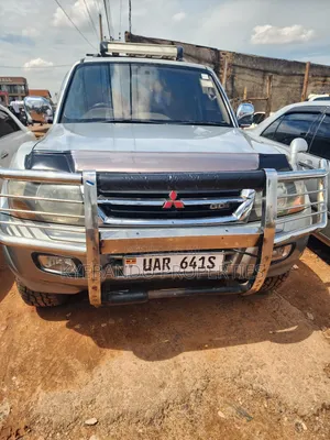 Mitsubishi Pajero 3.5 V6 GDI Elegance Automatic 2005 Silver