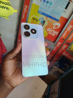 Tecno Spark 20 128 GB White