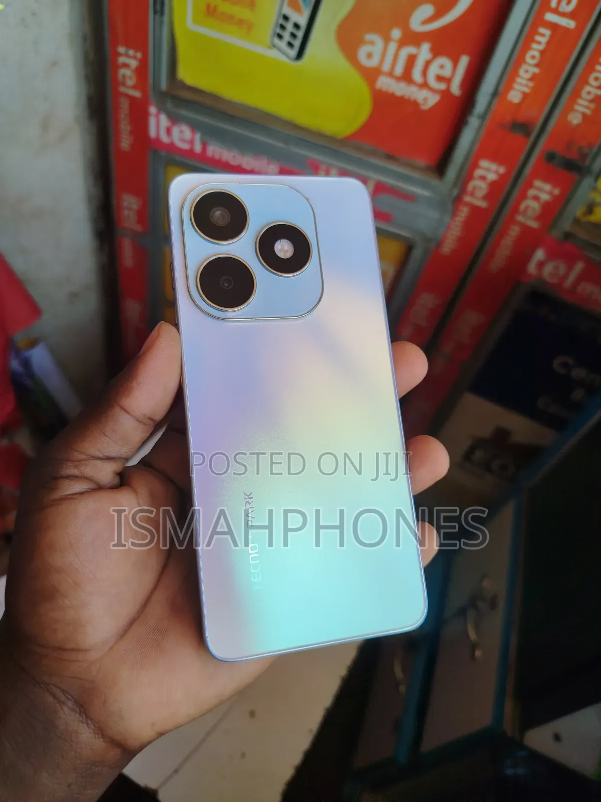 Tecno Spark 20 128 GB White