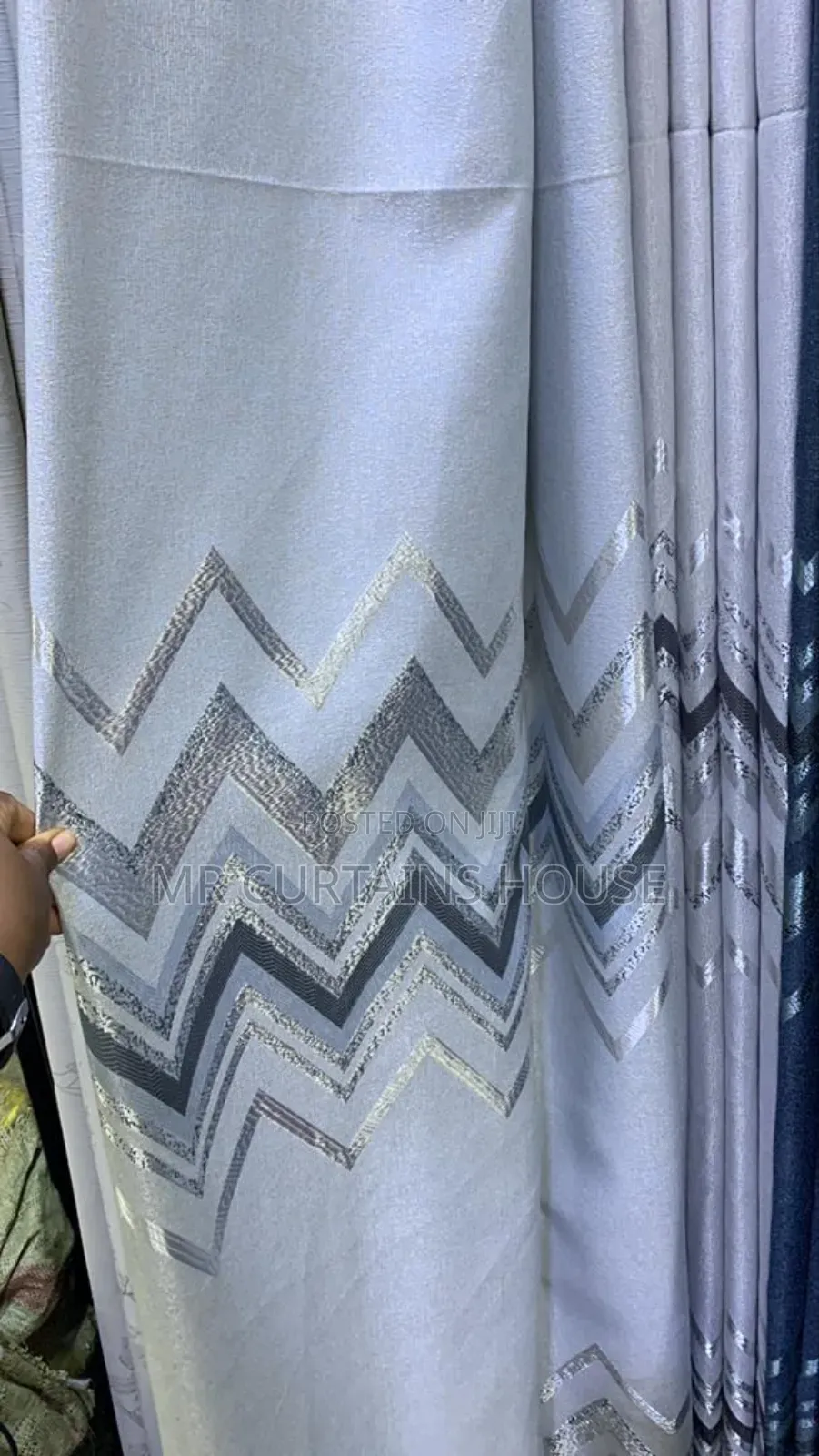 Curtains Zigzag Materials