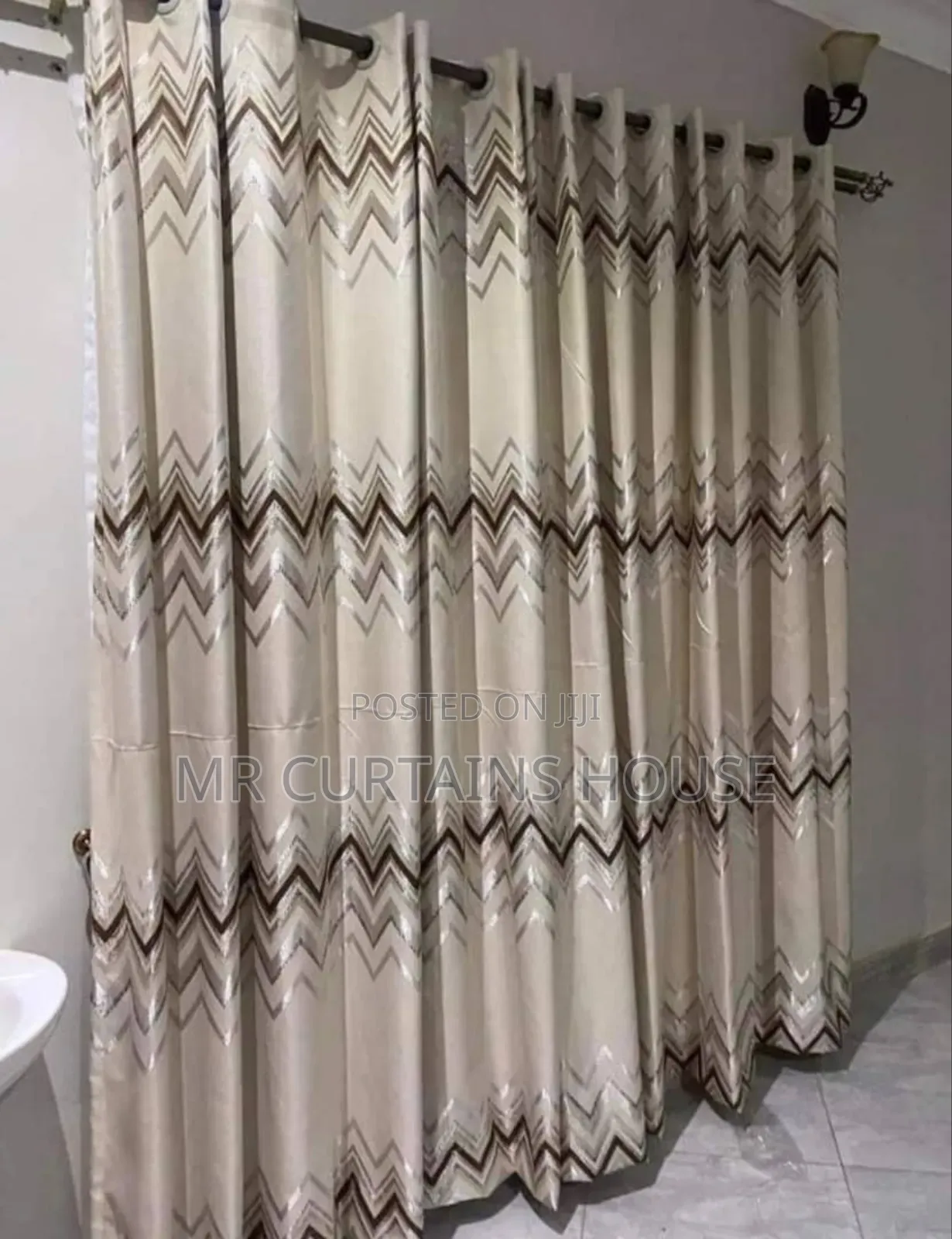 Curtains Zigzag Materials
