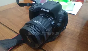 Canon Eos 200d DSLR Digtal Camera Black + 18-55mm Lens
