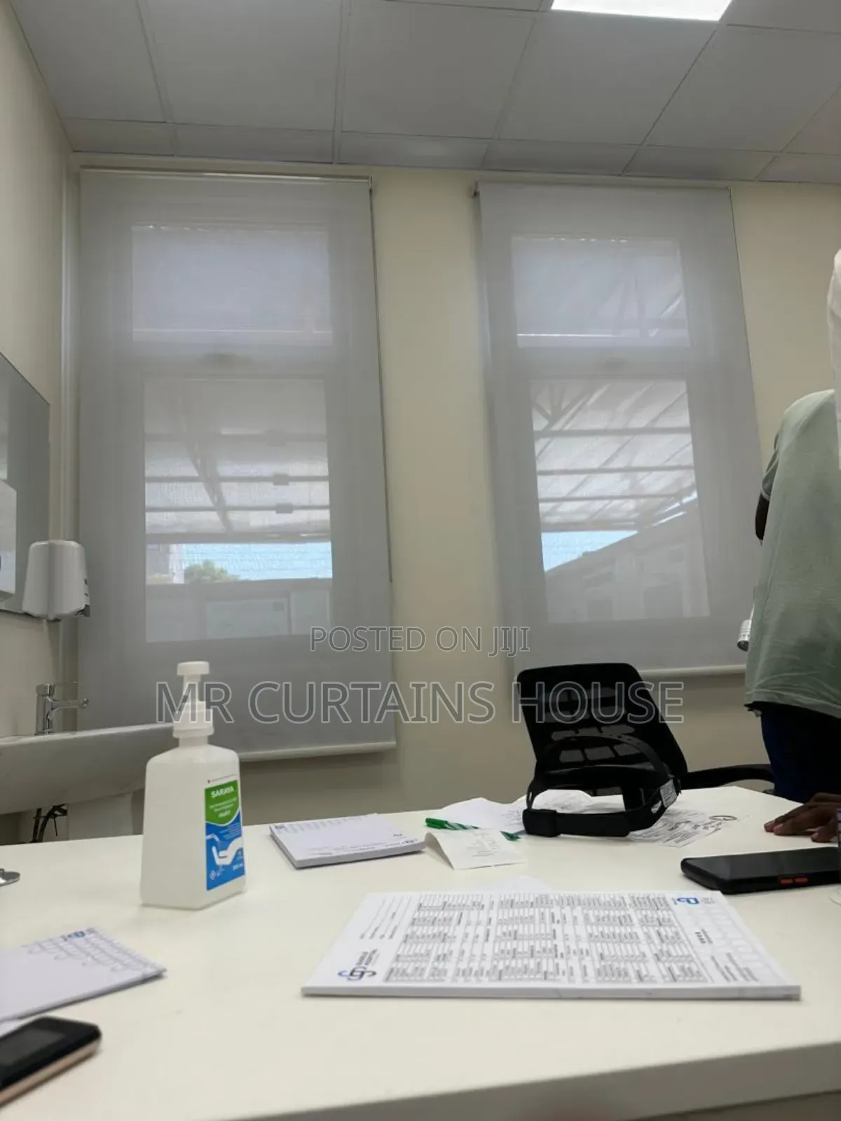 Singer Roller Blinds