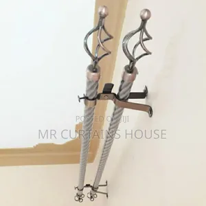 Curtain Rods Metallic and Plastic