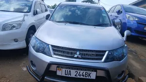 Mitsubishi Outlander 2009 Silver
