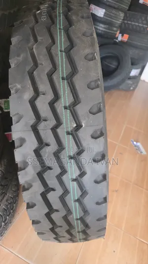 1100r20 Tube Type Brand New Tyres