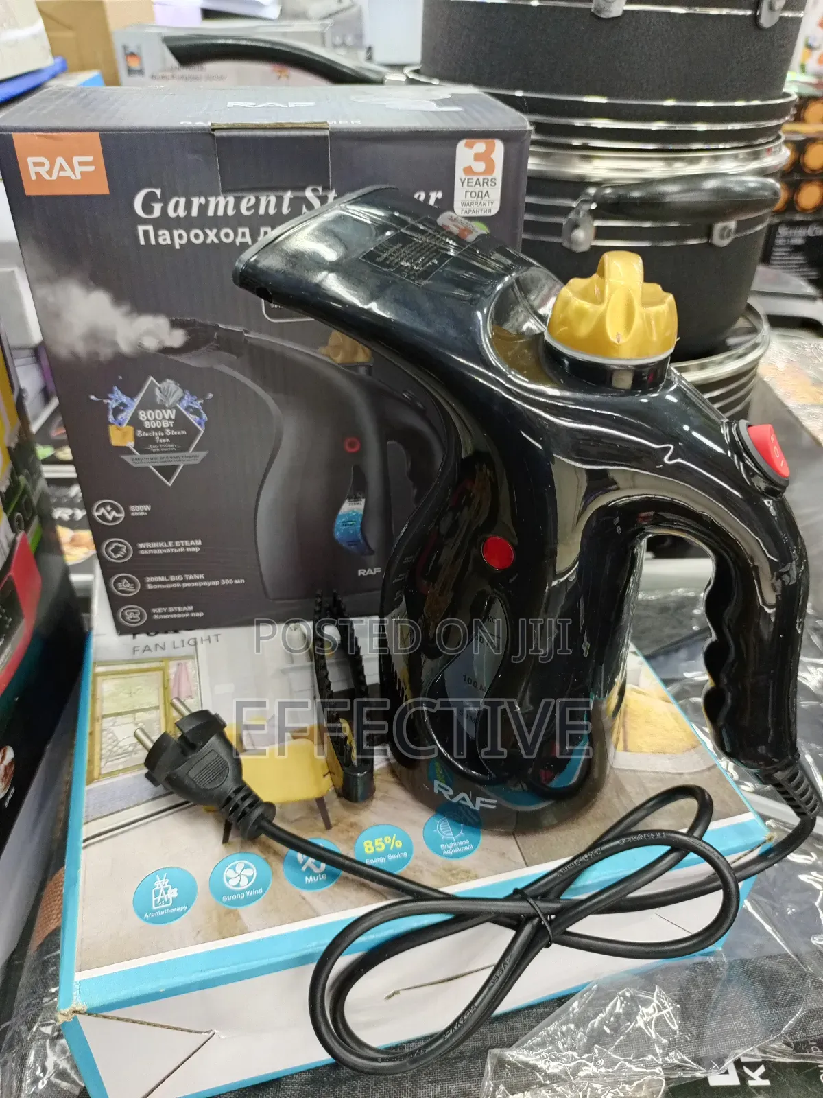 Raf Handheld Garment Steamer.