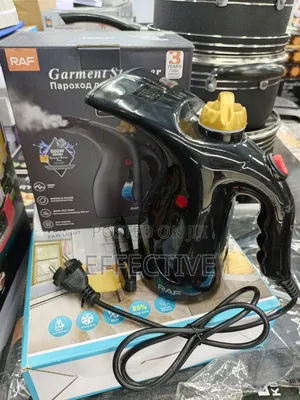 Raf Handheld Garment Steamer.